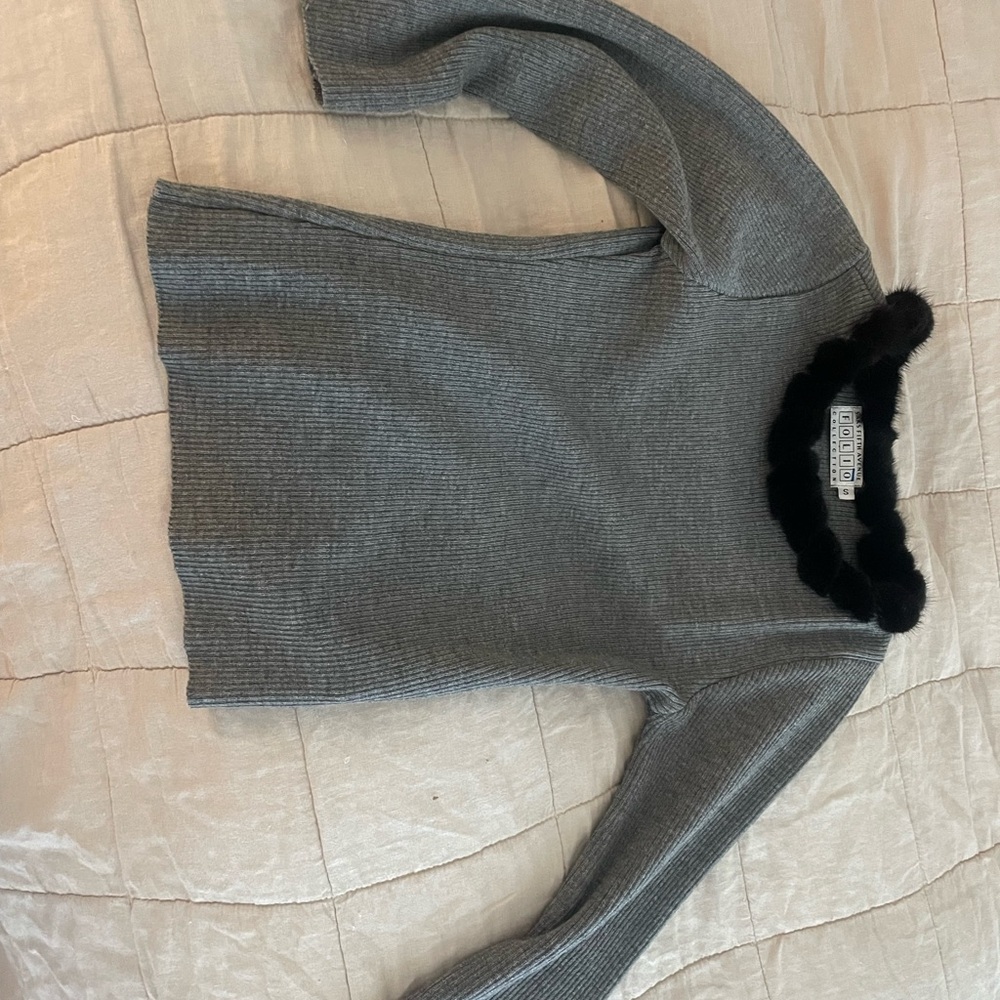 Vintage Saks Fifth Avenue Gray Wool Sweater with Black Genuine Fur Trim